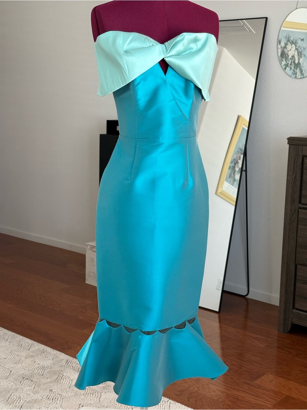 NEW With tags Sea Blue Sachin and Babi GULMEX Tea Length dress SZ 12 Retail $649